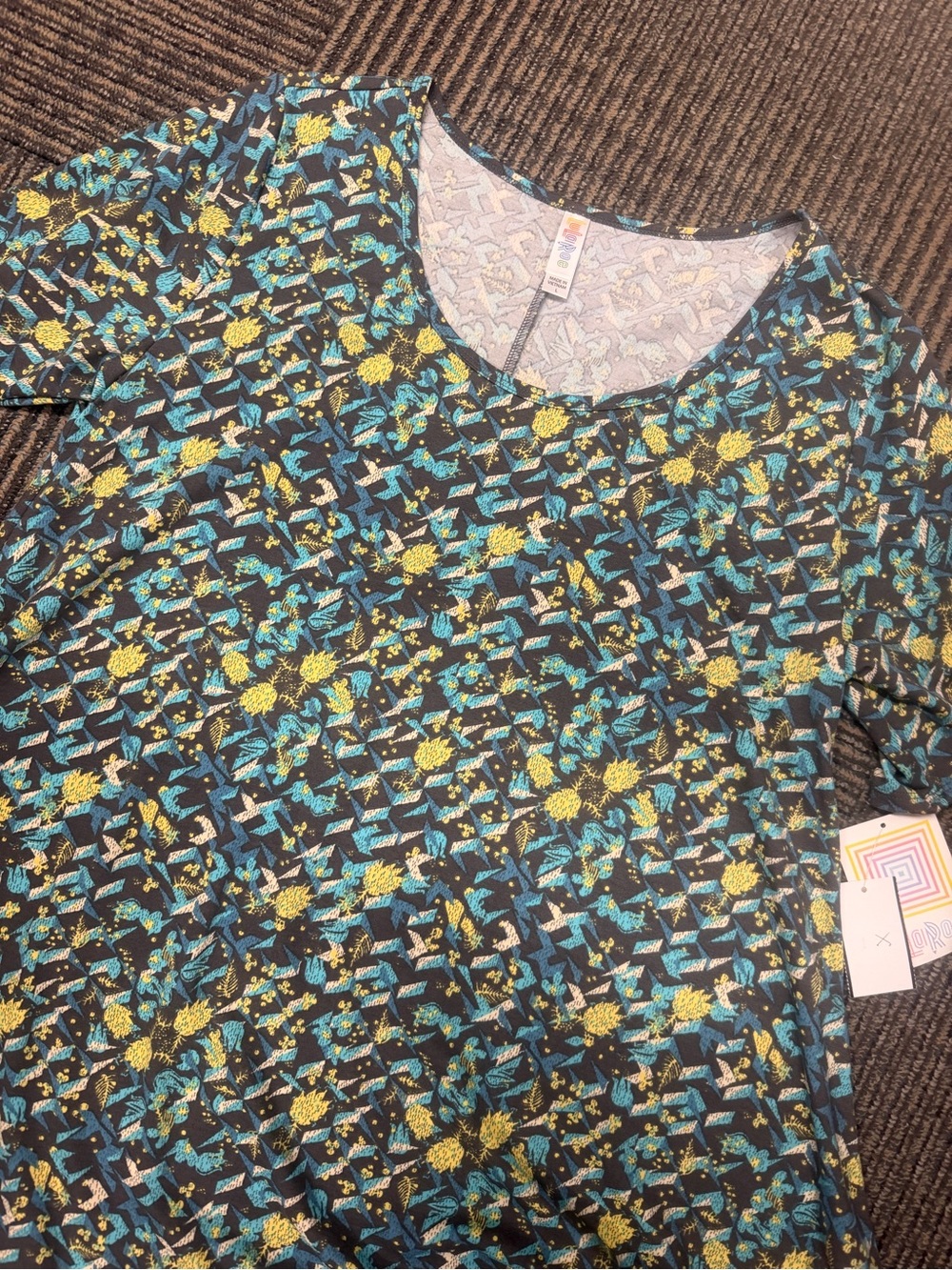 NWT LuLaRoe Perfect T Tunic Turquoise Floral Print Sz Large